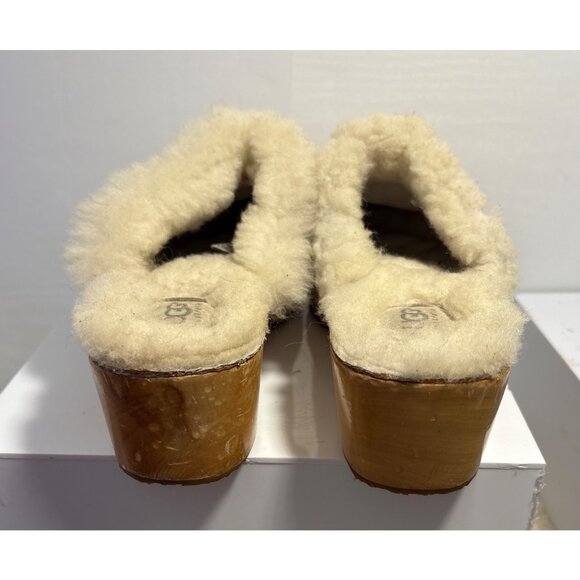 Ugg Clogs Beige Shearling Lined Canvas With Wood Sole Size 7 Womens Studded Mule - Picture 6 of 13